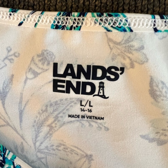 Women's SunShade UPF 50 Elbow Sleeve Rash Guard Swim (or not) Tee - Picture 3 of 9